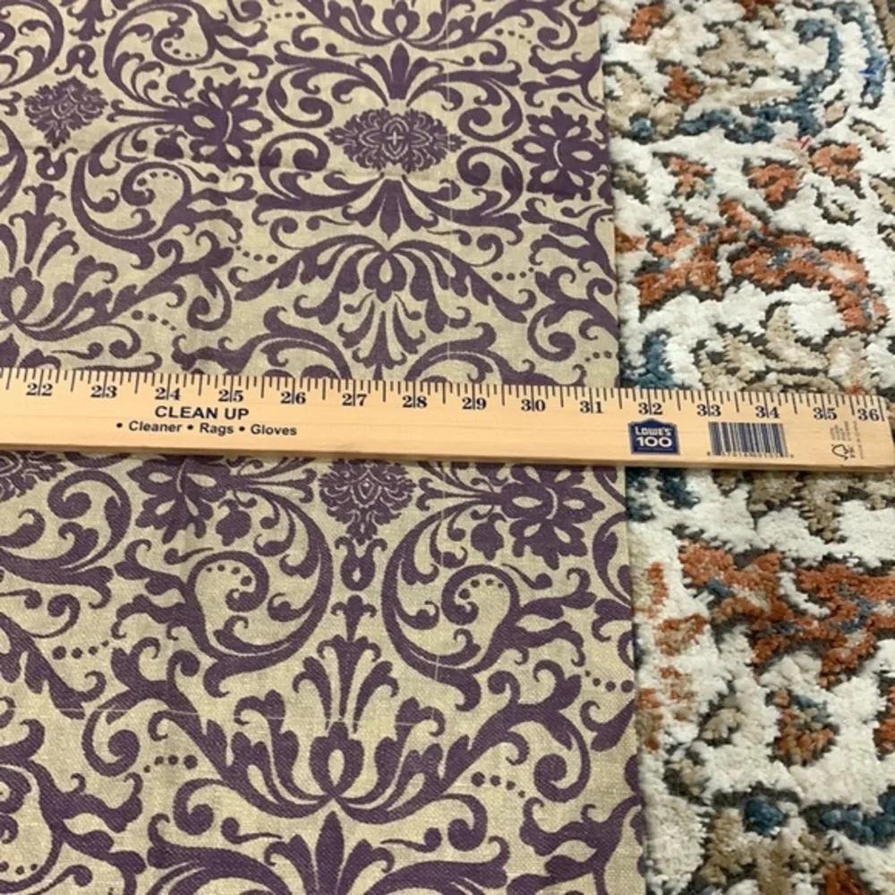 Pair‎ of Home Classics Pillow Shams